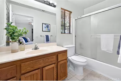 2529 California Avenue, Signal Hill, CA 90755 - Photo 18