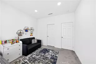 9521 Venetian, Jurupa Valley, CA 92509 - Photo 20