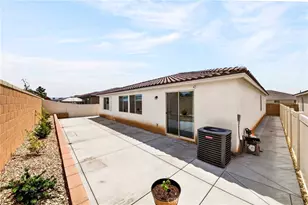 9521 Venetian, Jurupa Valley, CA 92509 - Photo 54