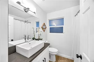 3822 Clayton Ave, Los Angeles, CA 90027 - Photo 22