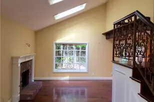 990 Trabuco, Costa Mesa, CA 92627 - Photo 18