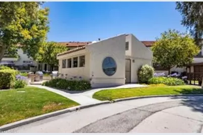 1712 Sinaloa #105, Simi Valley, CA 93065 - Photo 2