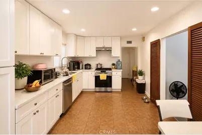 9211 Oma, Garden Grove, CA 92841 - Photo 10