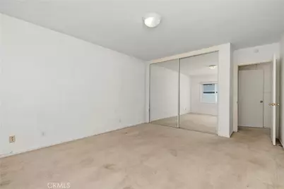 359 361 Roswell, Long Beach, CA 90814 - Photo 26