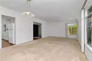359 361 Roswell, Long Beach, CA 90814 - Photo 12