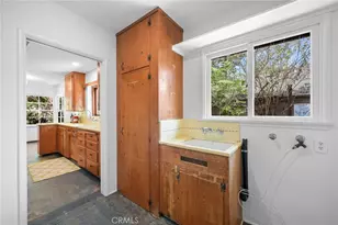 2310 Poinsettia, Santa Ana, CA 92706 - Photo 32