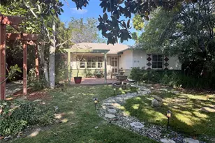 2310 Poinsettia, Santa Ana, CA 92706 - Photo 64