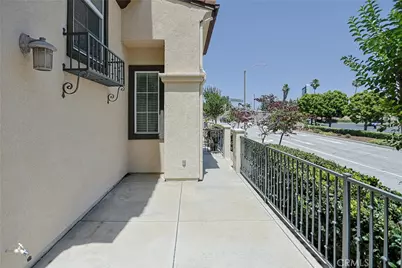 233 Camphor, Orange, CA 92868 - Photo 4