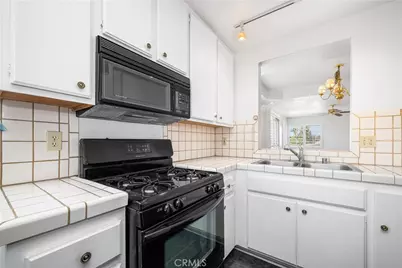 535 W 4th #311, Long Beach, CA 90802 - Photo 22