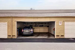 5475 Twin Lakes, Cypress, CA 90630 - Photo 22