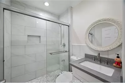 46 Pleasant Street, Long Beach, CA 90805 - Photo 22