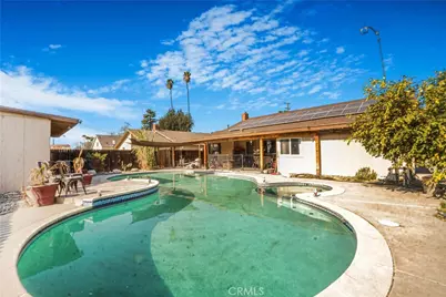 40785 Johnston Avenue, Hemet, CA 92544 - Photo 10