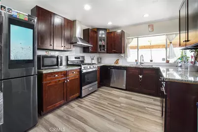 40785 Johnston Avenue, Hemet, CA 92544 - Photo 4