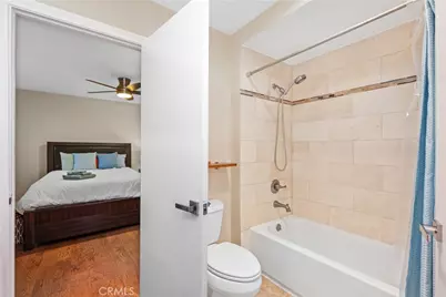 341 S Meadows, Manhattan Beach, CA 90266 - Photo 40