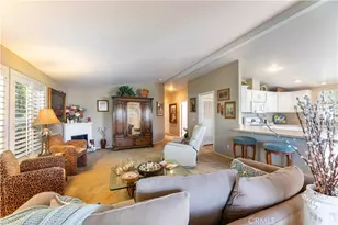 10681 Oak Street, Los Alamitos, CA 90720 - Photo 14