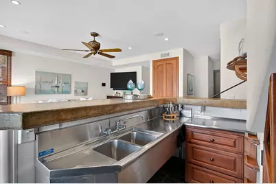 16735 Bayview Drive, Huntington Beach, CA 92649 - Photo 16