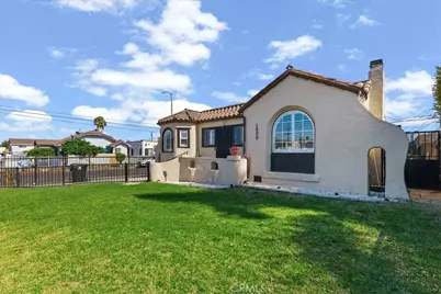 1600 W 80th Street, Los Angeles, CA 90047 - Photo 24