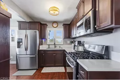 1600 W 80th Street, Los Angeles, CA 90047 - Photo 2