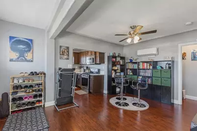 1600 W 80th Street, Los Angeles, CA 90047 - Photo 10