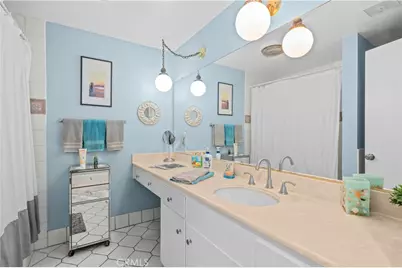 333 Junipero Avenue #1C, Long Beach, CA 90814 - Photo 28