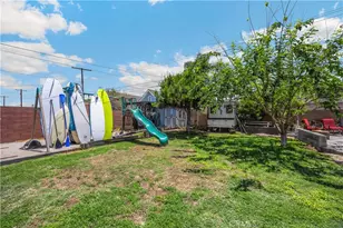 9112 Oak, Bellflower, CA 90706 - Photo 32