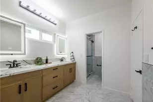 1944 Glendon Ave, Los Angeles, CA 90025 - Photo 50