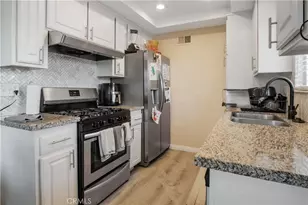 2423 Deodar, Santa Ana, CA 92705 - Photo 6