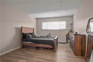 2423 Deodar, Santa Ana, CA 92705 - Photo 16
