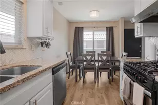 2423 Deodar, Santa Ana, CA 92705 - Photo 6