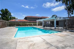 2423 Deodar, Santa Ana, CA 92705 - Photo 20