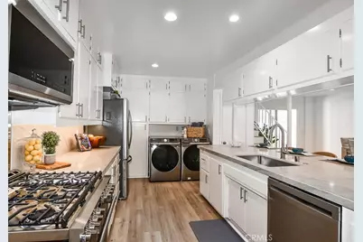1876 Petaluma Avenue, Long Beach, CA 90815 - Photo 14