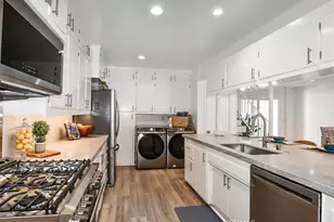 1876 Petaluma Ave, Long Beach, CA 90815 - Photo 14