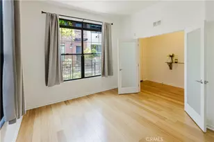 527 W Maple, Orange, CA 92868 - Photo 10