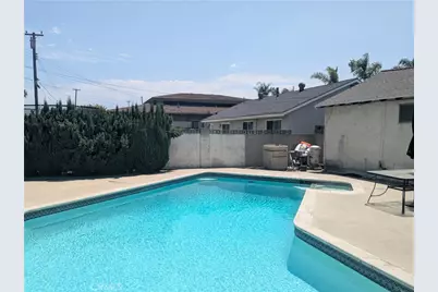 8252 Fontainbleau Way, Cypress, CA 90630 - Photo 8