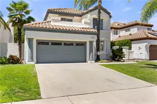 24070 Crowned Partridge, Murrieta, CA 92562 - Photo 2