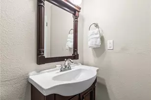 6800 Lampson, Garden Grove, CA 92845 - Photo 18