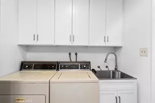 6440 Petit, Van Nuys, CA 91406 - Photo 30