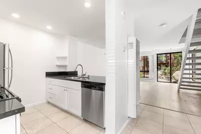 14101 Bayside, Norwalk, CA 90650 - Photo 12