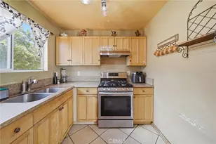 829 S Kenmore, Anaheim, CA 92804 - Photo 8