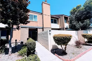 1371 S Walnut, Anaheim, CA 92802 - Photo 32