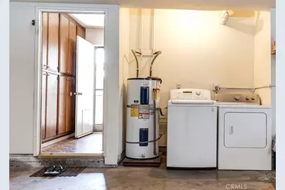 8237 Henshaw, Buena Park, CA 90621 - Photo 14