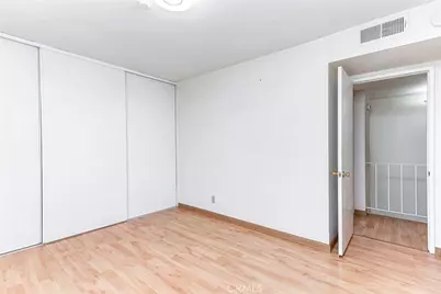 8237 Henshaw, Buena Park, CA 90621 - Photo 24