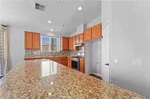 21734 Pink Ginger Ct, Wildomar, CA 92595 - Photo 10