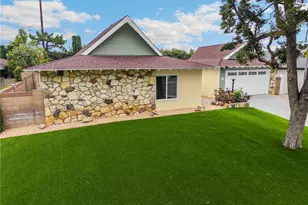 5255 E Bergh Dr, Anaheim, CA 92807 - Photo 26