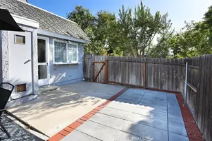 212 N Kodiak, Anaheim, CA 92807 - Photo 22