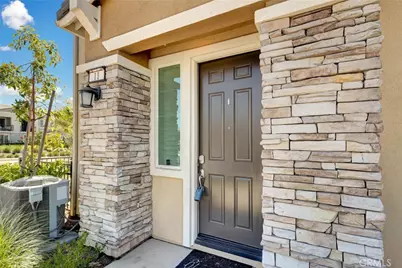 16571 Wyndham #11, Fontana, CA 92336 - Photo 2
