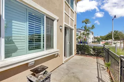 16571 Wyndham #11, Fontana, CA 92336 - Photo 12