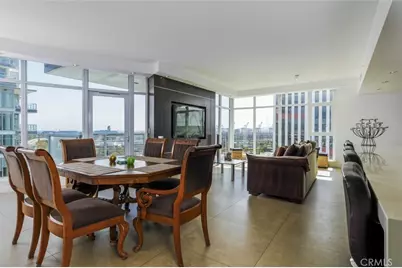 400 W Ocean Boulevard #1403, Long Beach, CA 90802 - Photo 2