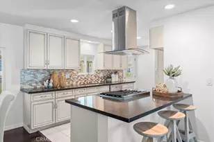 18601 Newland Street, Huntington Beach, CA 92646 - Photo 10
