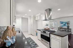 18601 Newland Street, Huntington Beach, CA 92646 - Photo 12